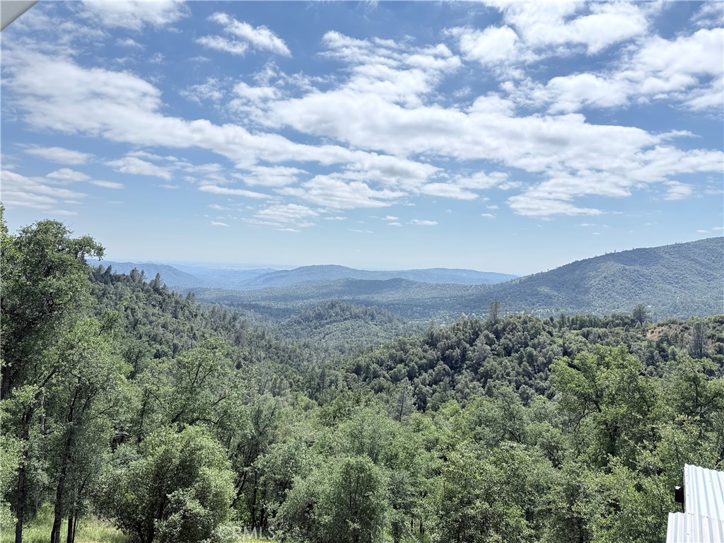 https://media.crmls.org/medias/7165dba7-b099-4baf-a135-7524bea2f6d2.jpg?preset=X-Large