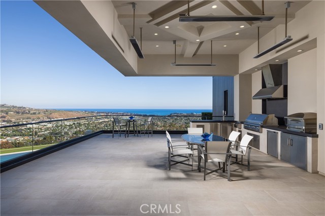 13 Old Ranch Road, Laguna Niguel CA: https://media.crmls.org/medias/7166d062-5a33-4b92-afe4-01934815e165.jpg