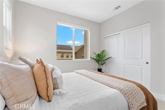 Detail Gallery Image 38 of 74 For 27018 California Ct, Valencia,  CA 91381 - 4 Beds | 4/1 Baths