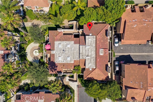 4752 Tiara Drive, Huntington Beach CA: https://media.crmls.org/medias/716876fd-ccd3-4e2e-a143-459cae79bfdd.jpg