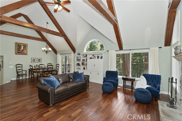 Detail Gallery Image 7 of 34 For 405 Terrace Rd, Lake Arrowhead,  CA 92352 - 2 Beds | 2 Baths