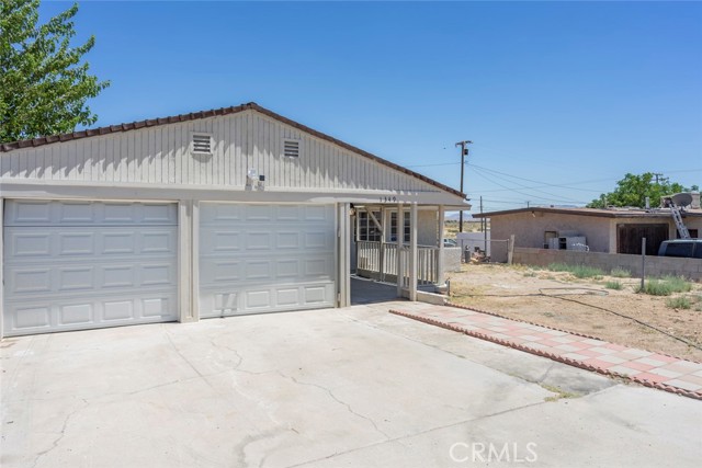 Image 2 for 1349 Mesa Dr, Barstow, CA 92311
