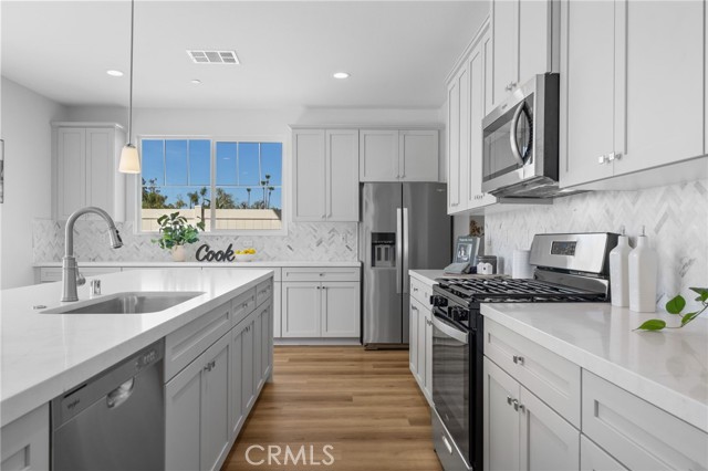 5808 Levanto Street, Bakersfield CA: https://media.crmls.org/medias/71694eac-79a8-4997-9a04-2cba380ce75c.jpg