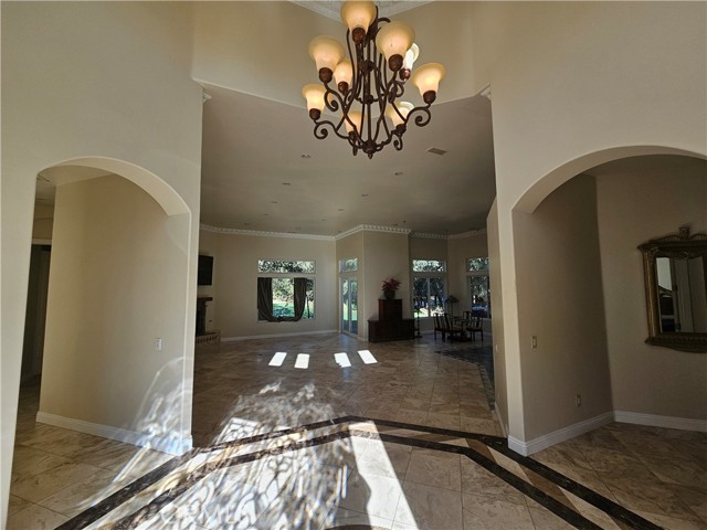 Detail Gallery Image 14 of 66 For 44595 Vista Del Mar, Temecula,  CA 92590 - 5 Beds | 4 Baths