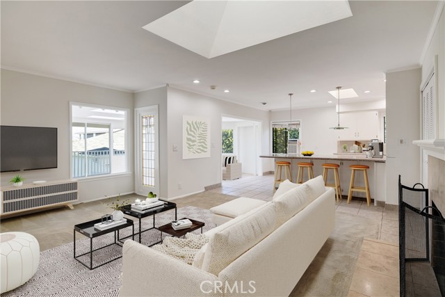 1024 S Weymouth Avenue, San Pedro CA: https://media.crmls.org/medias/716aef33-b96c-441e-a912-b797a688a96b.jpg