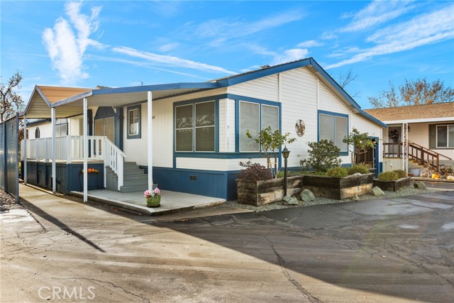 Detail Gallery Image 1 of 26 For 1675 Manzanita Ave #101,  Chico,  CA 95926 - 3 Beds | 2 Baths