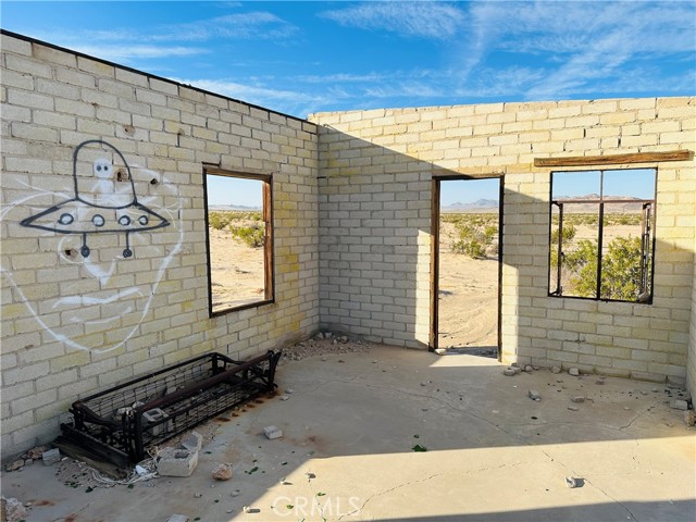 Detail Gallery Image 8 of 14 For 1234 Raymond Dr, Twentynine Palms,  CA 92277 - – Beds | – Baths