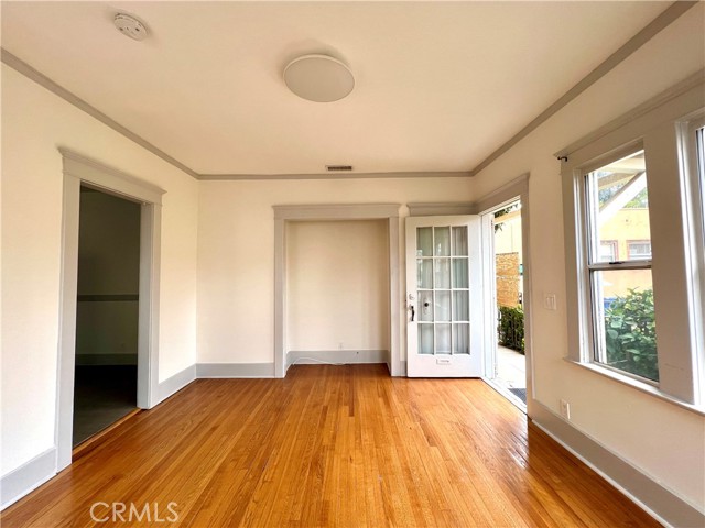 1343 Portia St, Echo Park CA: https://media.crmls.org/medias/716d1fba-c071-43b3-95fc-5b0011d21601.jpg