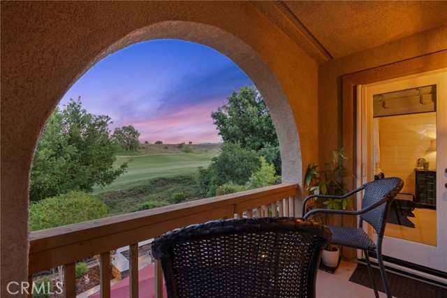 25542 Via Ventana, Valencia CA: https://media.crmls.org/medias/716d9f11-9970-4460-8f77-8524731c3131.jpg