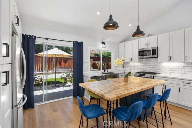 Image 11 of 28 For 7 Via Olorosa