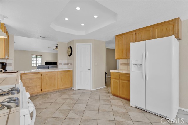 Detail Gallery Image 15 of 46 For 12790 Amberwood, Victorville,  CA 92395 - 3 Beds | 2 Baths