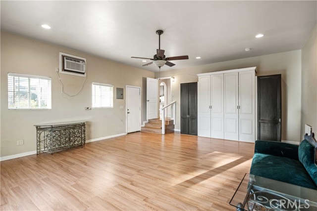 Detail Gallery Image 24 of 30 For 13382 Astoria, Sylmar,  CA 91342 - 3 Beds | 2 Baths