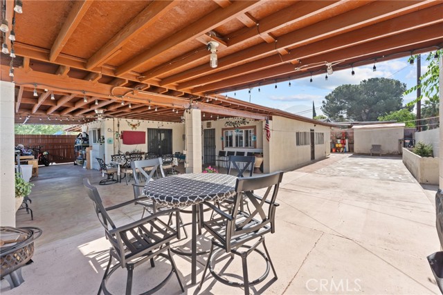 Detail Gallery Image 13 of 36 For 25479 Los Flores Dr, San Bernardino,  CA 92404 - 4 Beds | 2 Baths