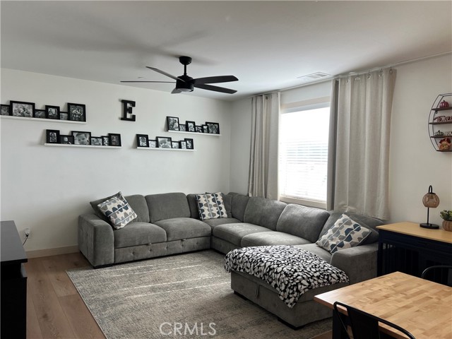 5758 Raven Way, Banning CA: https://media.crmls.org/medias/7170d66f-b0c0-4ddf-982c-0db226d761c7.jpg