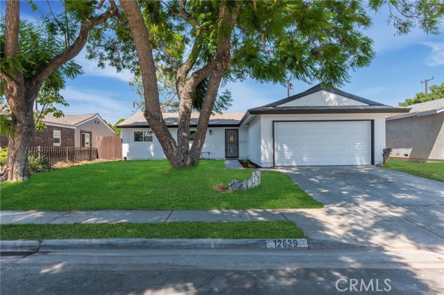 Image 3 for 12629 Chadwell St, Lakewood, CA 90715