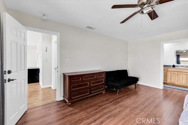 58331 Caliente Street, Yucca Valley CA: https://media.crmls.org/medias/71728114-7bf8-4e4a-ba18-9f5d48e07ba3.jpg