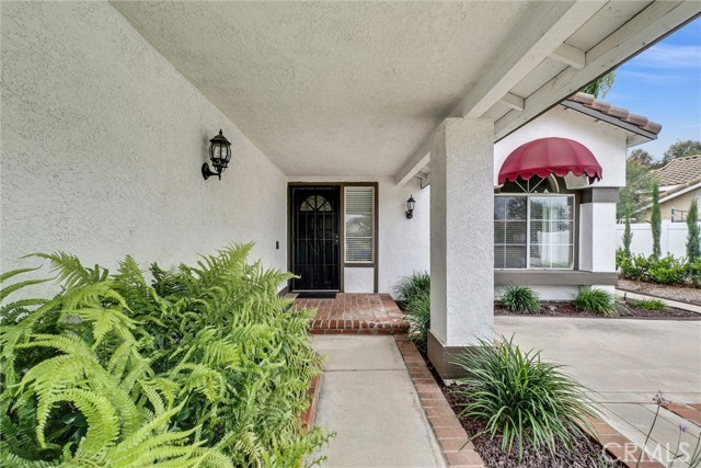 1070 Cannon Road, Riverside CA: https://media.crmls.org/medias/71739e1a-1829-4556-ab64-13e5e24cd2a2.jpg