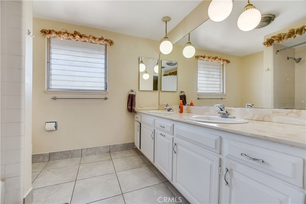 MLS #SW25180634 image #34