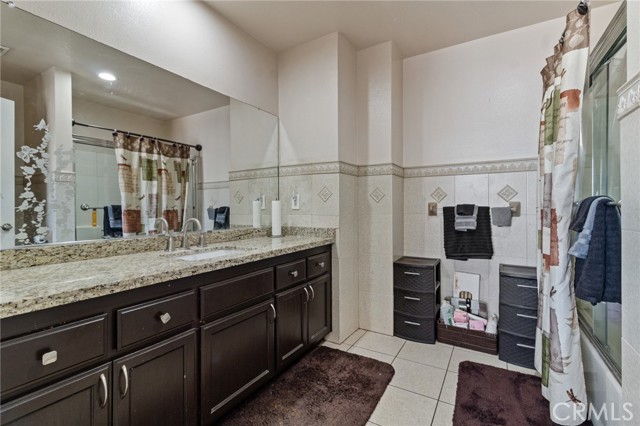 Detail Gallery Image 17 of 26 For 13917 Mcclure Ave #7,  Paramount,  CA 90723 - 3 Beds | 2/1 Baths
