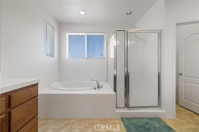 Detail Gallery Image 42 of 54 For 44014 42nd St, Lancaster,  CA 93536 - 5 Beds | 3 Baths