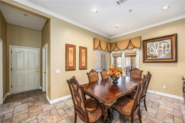 Detail Gallery Image 23 of 65 For 652 Fairway Dr, Redlands,  CA 92373 - 5 Beds | 4/1 Baths