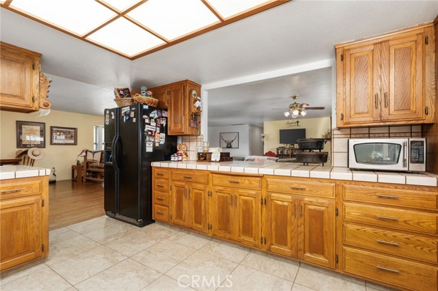 Detail Gallery Image 18 of 54 For 39500 Millwood #C,  Woodlake,  CA 93286 - 3 Beds | 2 Baths