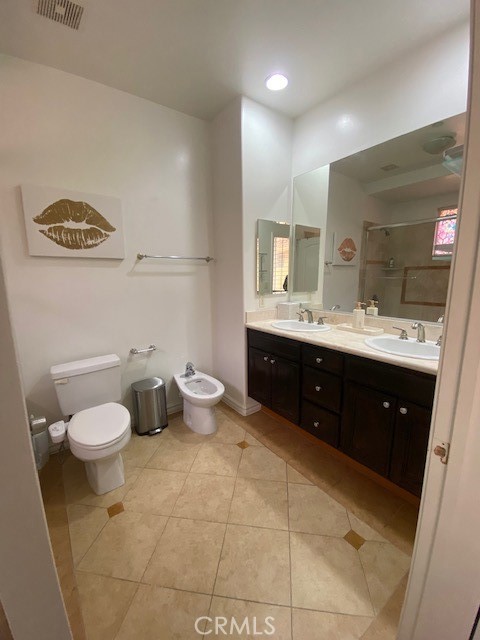 14535 Margate Street, Sherman Oaks CA: https://media.crmls.org/medias/7177e84d-822c-4af7-959f-90ee17abf70a.jpg