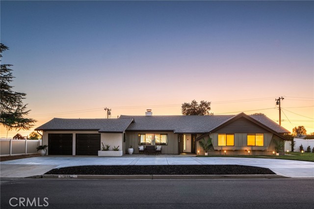 1258 Holly Lane, Calimesa CA: https://media.crmls.org/medias/71786e04-c6f4-4beb-9bff-1ea32e549ef8.jpg