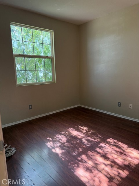 Detail Gallery Image 19 of 19 For 11946 Russell Ct, Victorville,  CA 92392 - 3 Beds | 2 Baths