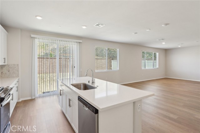 29218 Quarry Way, Lake Elsinore CA: https://media.crmls.org/medias/717913fc-46c4-4b76-9b1b-b2f9e8097bd0.jpg