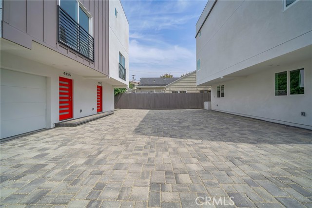 Detail Gallery Image 59 of 67 For 4453 Colfax Ave, Studio City,  CA 91602 - – Beds | – Baths