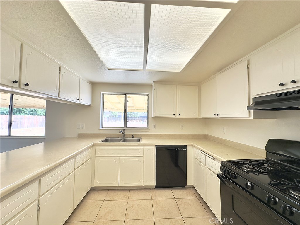 MLS #IV25168693 image #9