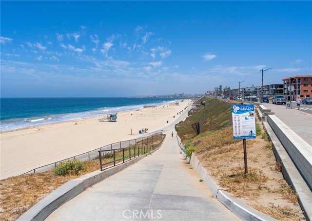 Detail Gallery Image 43 of 43 For 622 N Guadalupe Ave #B,  Redondo Beach,  CA 90277 - 3 Beds | 2/1 Baths