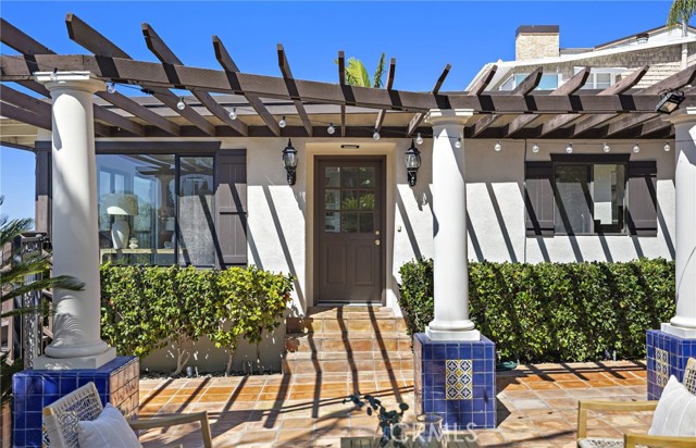 Detail Gallery Image 14 of 40 For 32056 Coast Highway, Laguna Beach,  CA 92651 - 3 Beds | 1 Baths