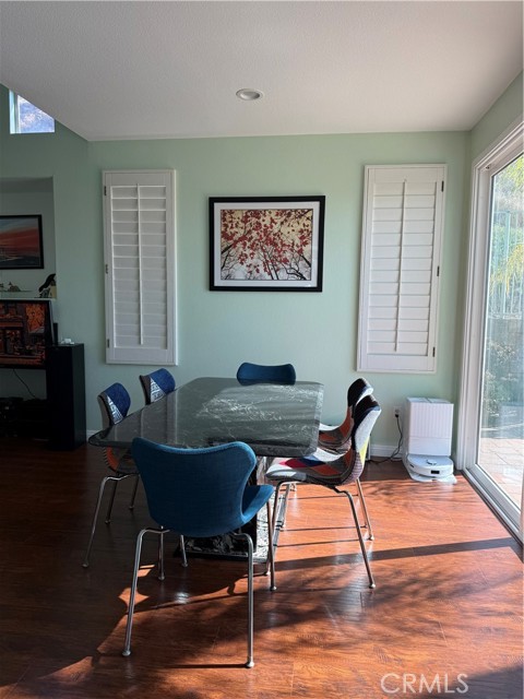 5904 E Bottlebrush Drive, Orange CA: https://media.crmls.org/medias/717da6bf-f5de-4e60-a024-bb1a1831fc73.jpg