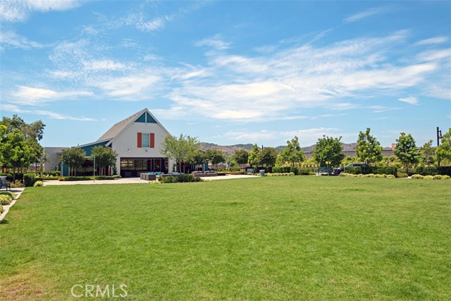 113 Spur St, Rancho Mission Viejo CA: https://media.crmls.org/medias/717dfee7-c9f4-41f0-9bde-fac9d49955e0.jpg