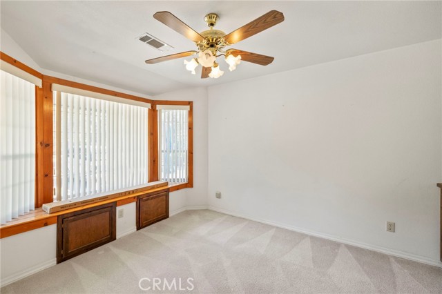 50711 Road 426, Oakhurst CA: https://media.crmls.org/medias/717e2020-6c63-4991-aafa-df236c2a2cec.jpg