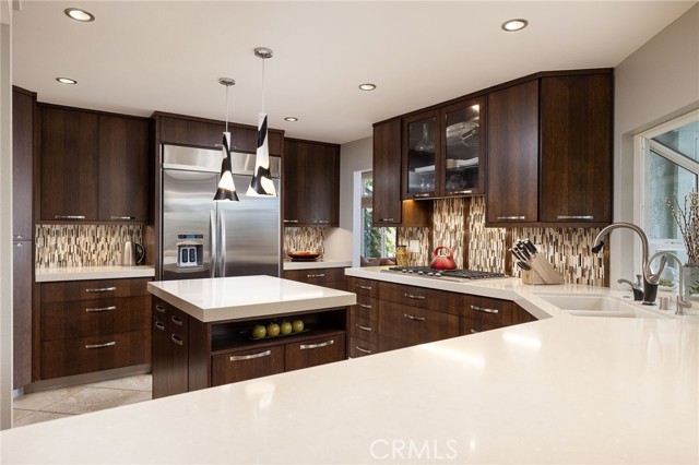 25611 Rangewood Road, Laguna Hills CA: https://media.crmls.org/medias/717e58d4-ec44-4827-a669-75b3d9b1e8a2.jpg