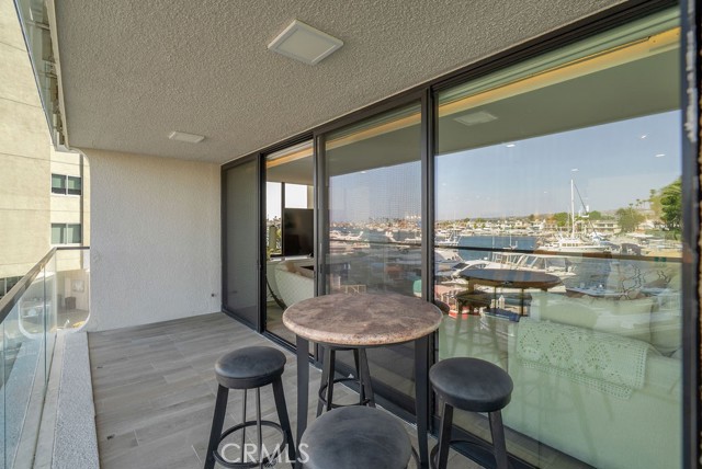 601 Lido Park Drive, Newport Beach CA: https://media.crmls.org/medias/7180bb6d-cedb-45fe-8181-a7f8e39154a0.jpg