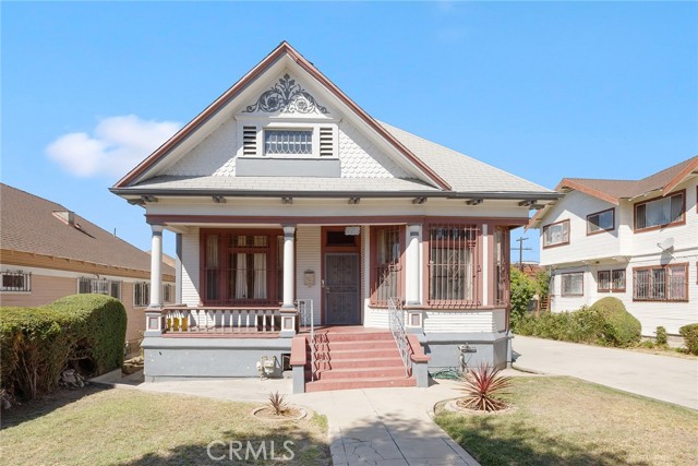 2611 Sichel Street, Los Angeles CA: https://media.crmls.org/medias/7181a070-4bad-4b91-a341-5bc7d4108538.jpg