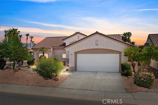 Detail Gallery Image 1 of 1 For 38388 Bent Palm Dr, Palm Desert,  CA 92211 - 2 Beds | 2 Baths
