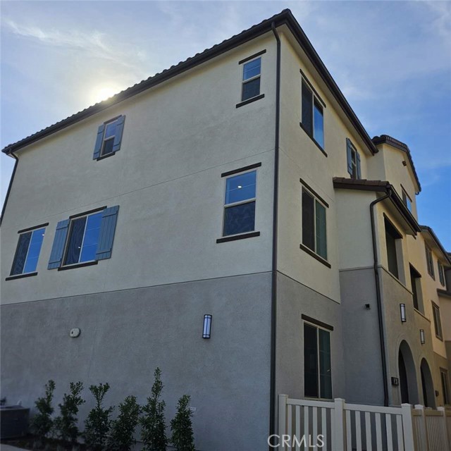 Detail Gallery Image 13 of 46 For 2640 Sprout Lane #102,  Corona,  CA 92883 - 3 Beds | 2/1 Baths