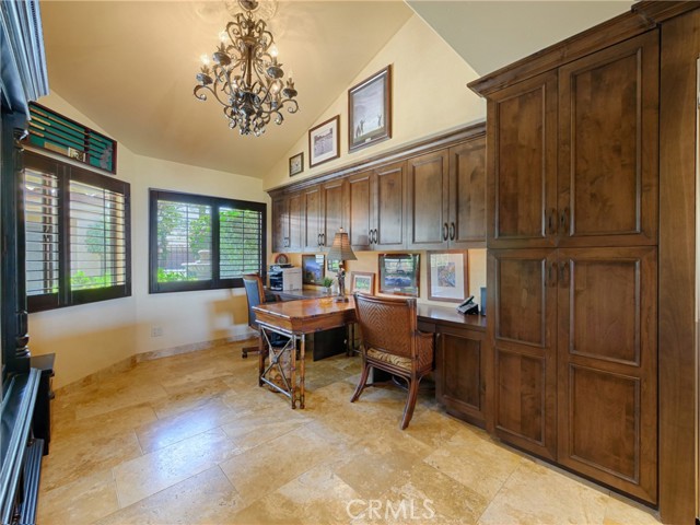 Image 13 for 76458   Violet CIR
