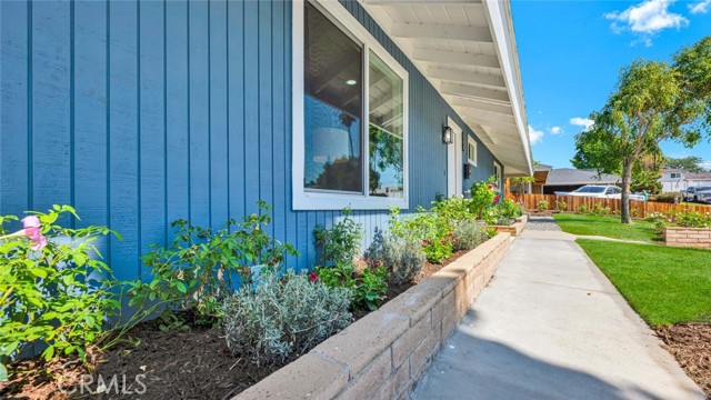 18701 Piper Place, Yorba Linda CA: https://media.crmls.org/medias/718346d5-b295-4e74-849a-2173f7a0d87a.jpg