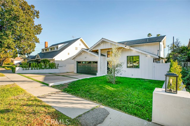 13616 Vose Street, Van Nuys (los Angeles), California 91405, 4 Bedrooms Bedrooms, ,3 BathroomsBathrooms,Residential Lease,For Rent,13616 Vose Street,CRGD24233685