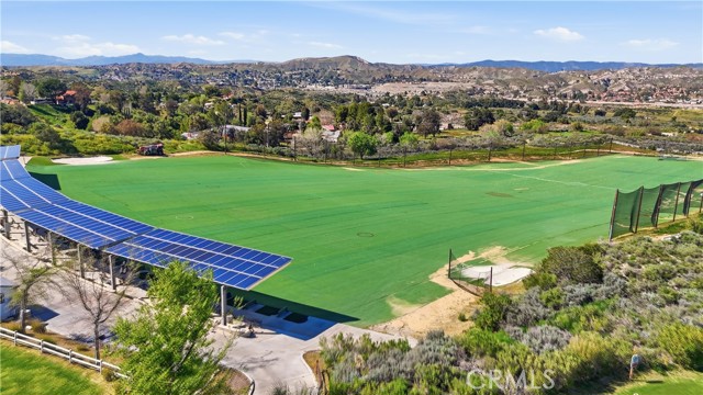 Detail Gallery Image 6 of 69 For 27139 Crystal Springs, Canyon Country,  CA 91387 - 4 Beds | 2/1 Baths