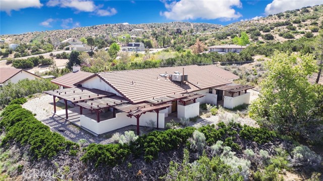 Image 55 of 67 For 2929 Snow Line