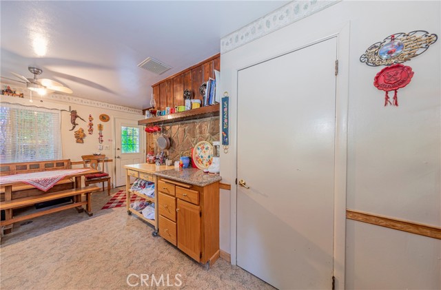 Detail Gallery Image 13 of 55 For 42585 Buckeye, Oakhurst,  CA 93644 - 3 Beds | 2 Baths