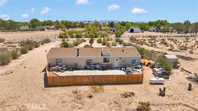 Detail Gallery Image 22 of 33 For 37132 Coyote Lake Rd, Newberry Springs,  CA 92398 - 15 Beds | 13 Baths