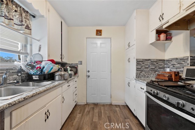 Detail Gallery Image 11 of 28 For 304 Adams St, Taft,  CA 93268 - 3 Beds | 2 Baths